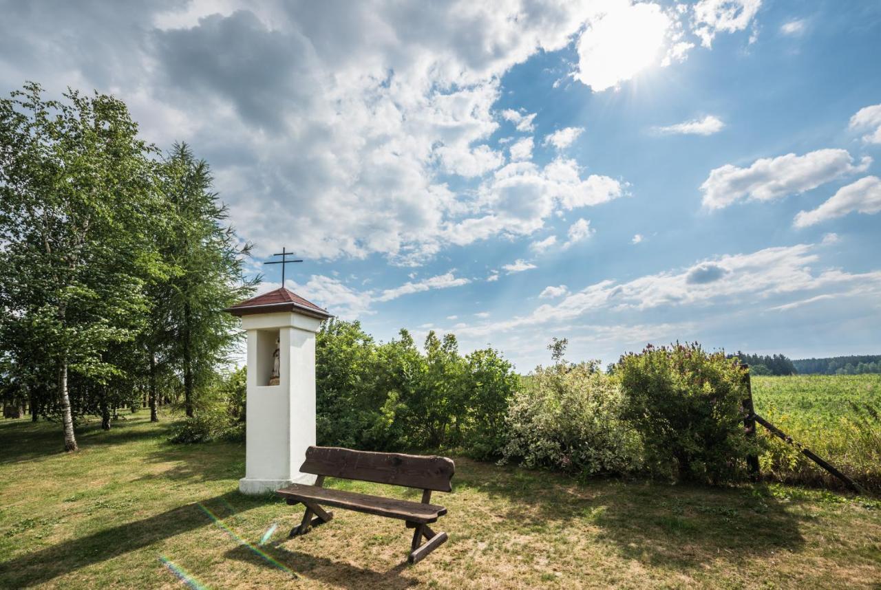 Penzion U Lisky Jarosov nad Nezarkou Extérieur photo