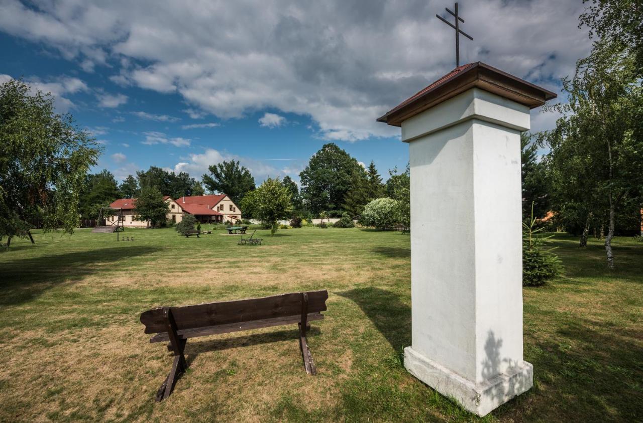 Penzion U Lisky Jarosov nad Nezarkou Extérieur photo
