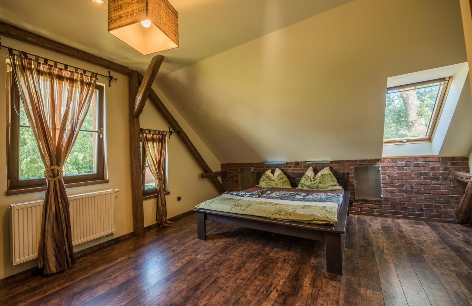 Penzion U Lisky Jarosov nad Nezarkou Extérieur photo